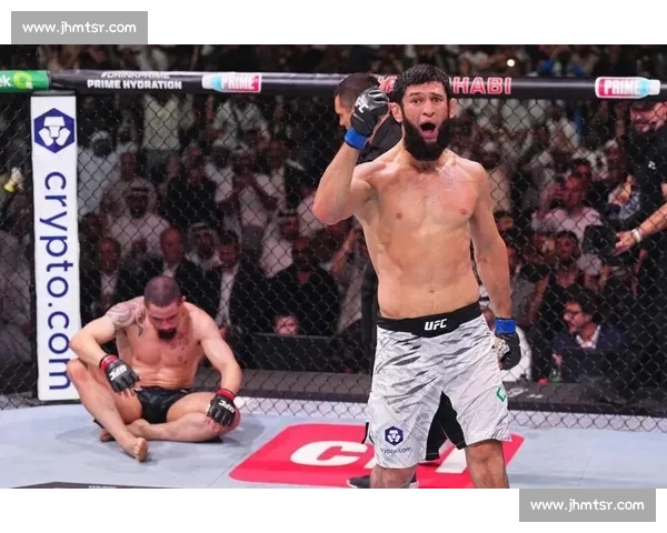 暴力 KO 收割机：奇马耶夫凭什么被称作 UFC 新一代重炮手？