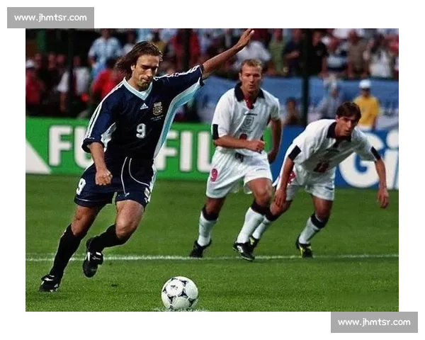 绿茵狂飙！世界杯小组赛激战正酣，谁主沉浮引人遐想